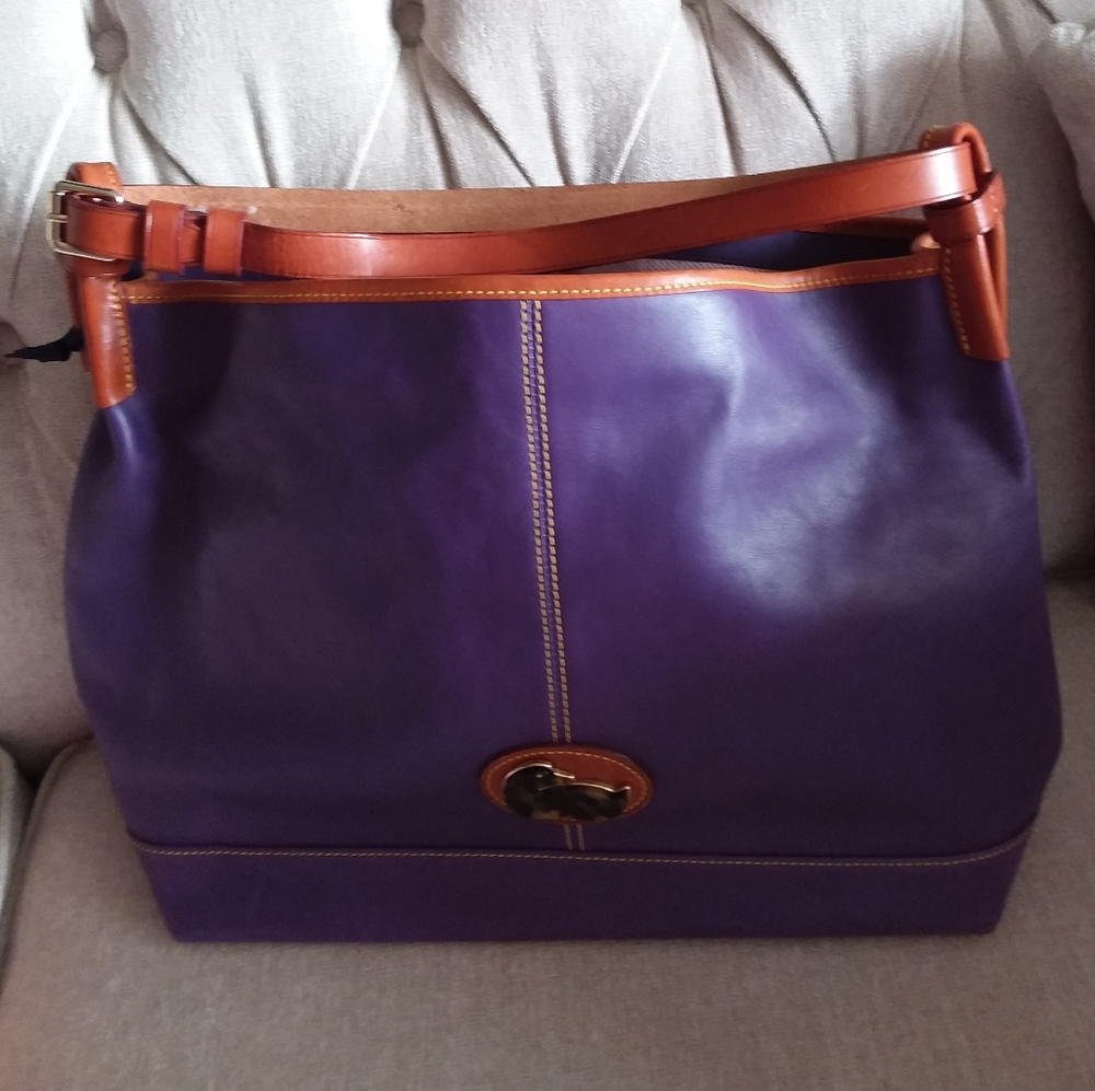 Dooney and Bourke retired purse, Brand New